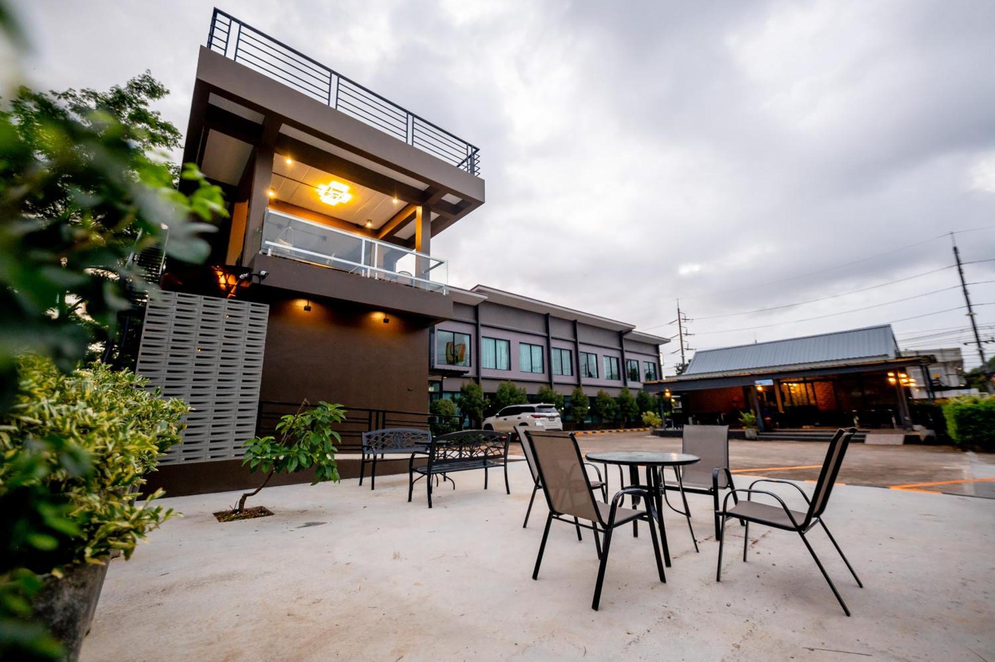 Tobedzz Hotel Ranong Exteriér fotografie